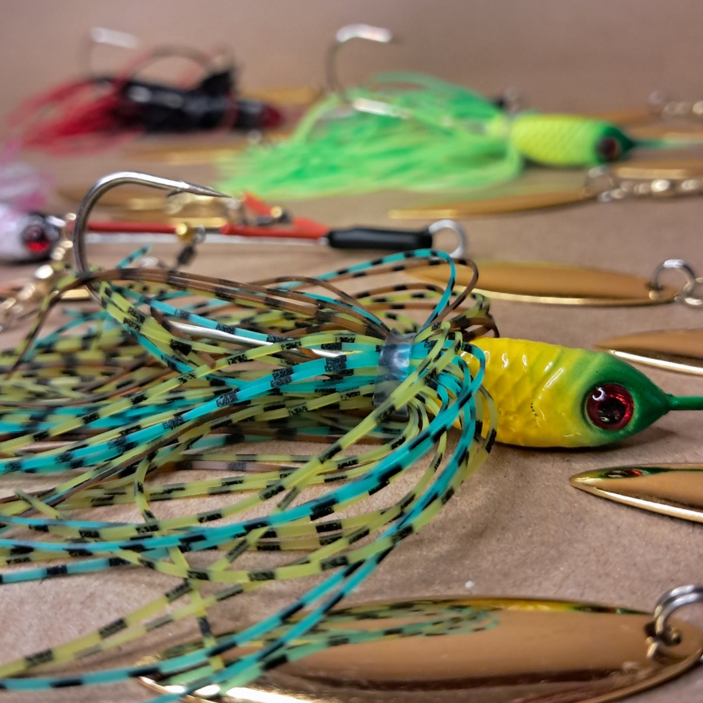5pcs Bionic Willow Blade Spinnerbait Set