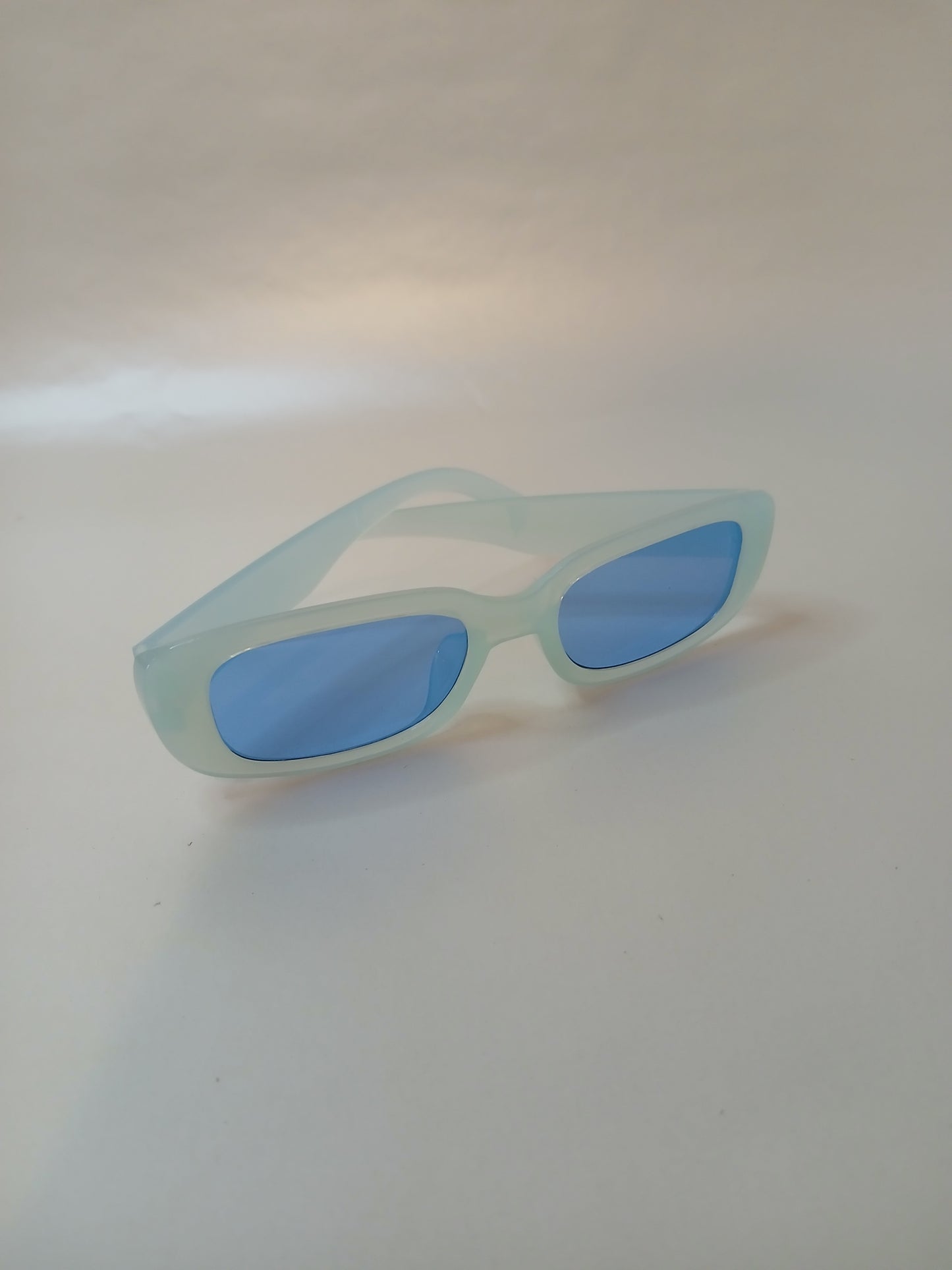 Summer Vibe Sunglasses Vibrant Colors and sturdy frames