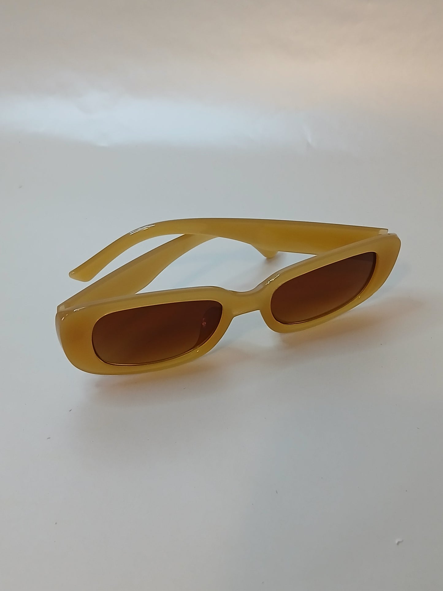 Summer Vibe Sunglasses Vibrant Colors and sturdy frames