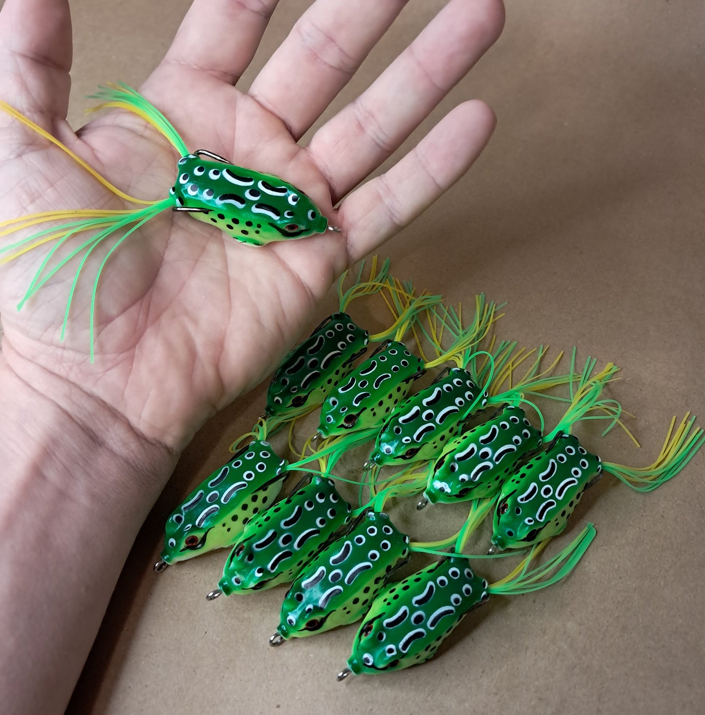 10 pack Topwater Frog Lures 2 inch 8.7 Grams Classic Green