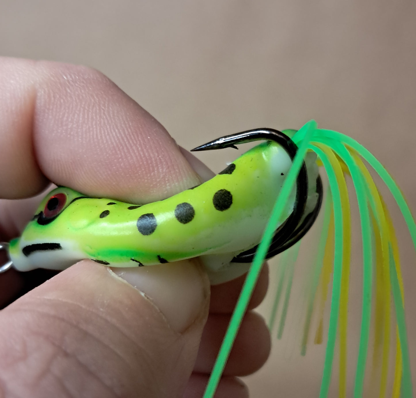 10 pack Topwater Frog Lures 2 inch 8.7 Grams Classic Green