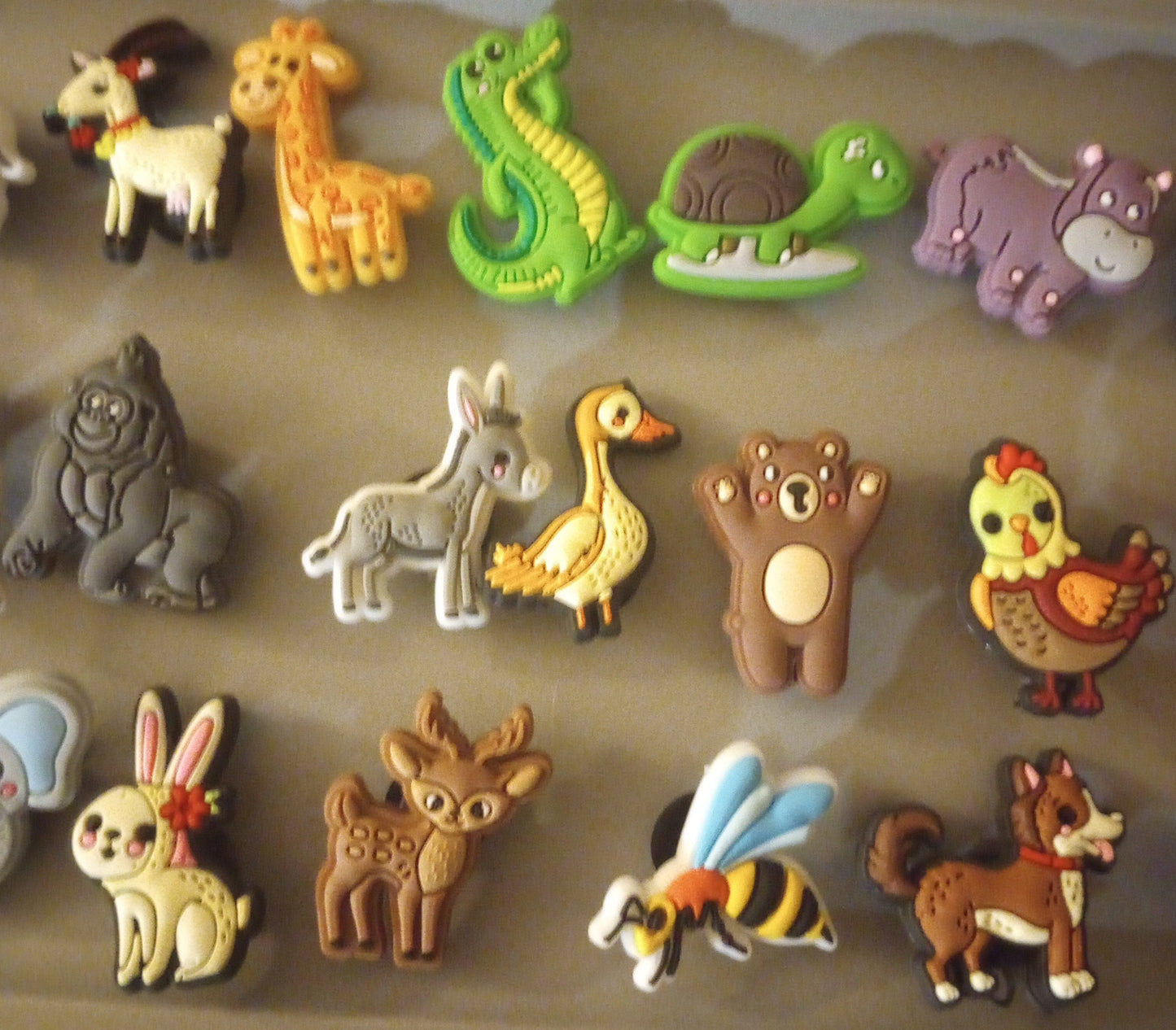 Wildlife Shoe Charms (26 Pack)